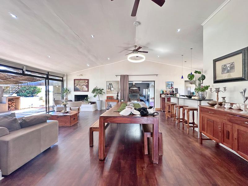 5 Bedroom Property for Sale in Klein Dassenberg Western Cape